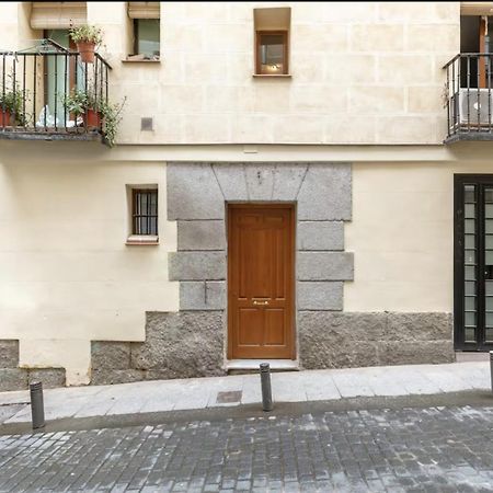2 Bedrooms 1 Bathroom Furnished - Las Letras - Bright - Mintystay Madrid Eksteriør billede