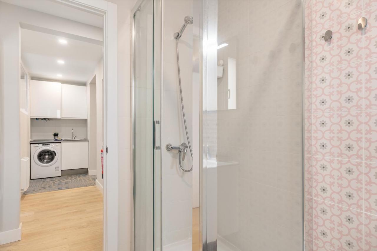 2 Bedrooms 1 Bathroom Furnished - Las Letras - Bright - Mintystay Madrid Eksteriør billede