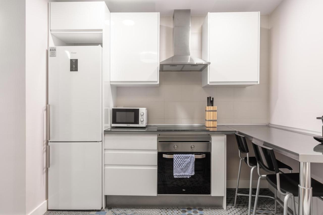 2 Bedrooms 1 Bathroom Furnished - Las Letras - Bright - Mintystay Madrid Eksteriør billede